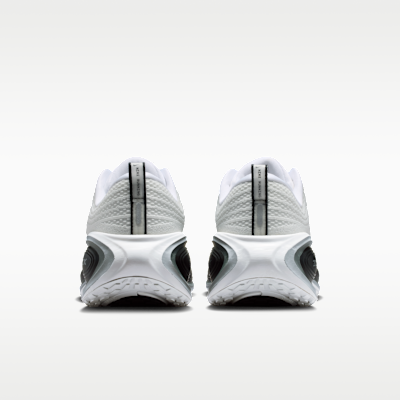 NIKE公式】ナイキ ボメロ プラス メンズ ロード ランニングシューズ
